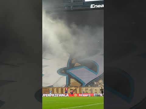 To jest doping! 🔵⚪️ #lechpoznań #football #fans #tifo