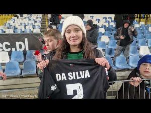Read more about the article ” Szacunek dla Was, KIBICE” – Kulisy meczu Stal Mielec – GKS Tychy 4:0