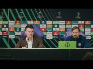 Read more about the article Trener Łukasz Tomczyk  po meczu ACF Fiorentina – Raków Częstochowa