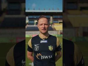 Read more about the article GKS ŁĄCZY POKOLENIA 💚🖤💛 1 zł dla klubu