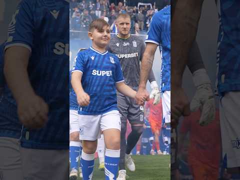 Read more about the article Pełną parą po lidera 🚂💨 #lechpoznań #football #shorts #ekstraklasa