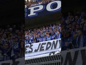 Read more about the article W Grodzie Przemysława, gdzie koziołki bodą się… 🎶 #lechpoznań #football #shorts #ekstraklasa