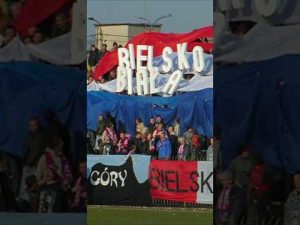 Read more about the article Nostalgia 🥹 #podbeskidzie #bielskobiała #kibice #nostalgia #piłkanożna #90s #fypシ #dlaciebie #viral
