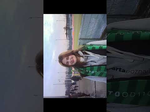 Read more about the article Oddaliśmy mini-kamerę w ręce Nati i Aleksa 📷 #wartapoznań #piłkanożna #kodakcharmera #fans