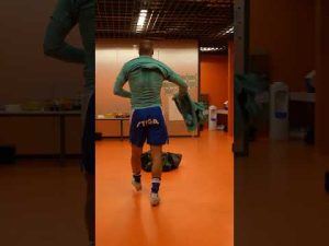 Read more about the article Kapitanie, prowadź! ✊️👊 #lechpoznań #football #ekstraklasa #shorts