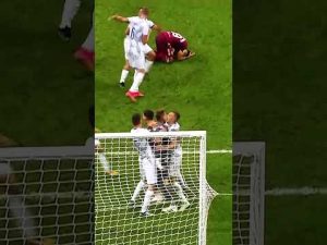 Read more about the article Niezapomniany moment! 🤩 Dziś swoje urodziny obchodzi nasz były bramkarz  – Vladan Kovačević! 🥳