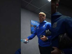 Read more about the article Przyjechaliśmy po kolejne zwycięstwo 👊🏻 #lechpoznań #football #shorts #ekstraklasa