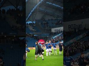 Read more about the article Czy wygrywasz, czy nie – ja i tak Kocham Cię ✊🏻👊🏻 #lechpoznań #football #fans #shorts