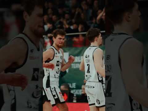 You are currently viewing Błażej do Kapitana 🥹 #legia #basketball #plkpl #nba #sports
