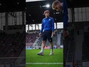 Read more about the article Murawa przed meczem sprawdzona ✅ #lechpoznań #football #shorts #ekstraklasa