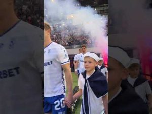 Read more about the article PO ZWYCIĘSTWO! 🚂💨 #lechpoznań #football #shorts #ekstraklasa