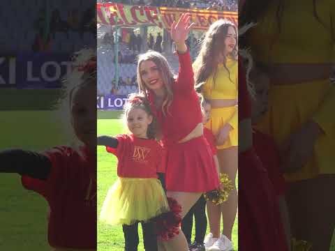 MINI Korona Cheerleaders 🟡🔴 Show w przerwie! 🤩