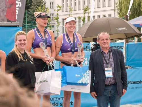 Ceremonia medalowa VW Beach Pro Tour Futures Rzeszów 2026