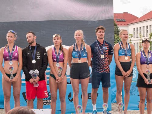 Ceremonia medalowa VW Beach Pro Tour Futures Rzeszów 2026