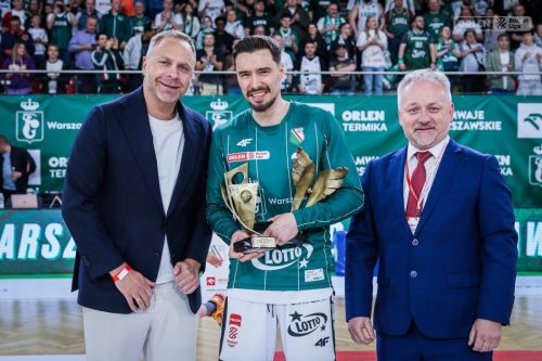 Zdjęcia z meczu Legia – MKS: Andrzej Romański/PLK.pl