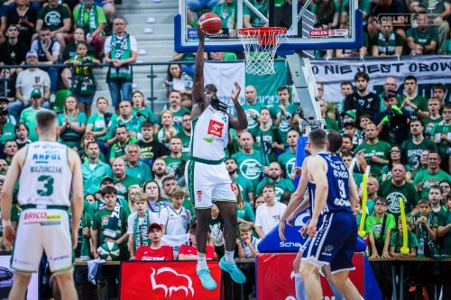 Zielona Góra wraca do finału. Zastal w trzech meczach pokonał Arkę