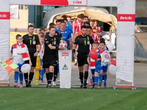 Remis z wyróżnikiem — Resovia i Podbeskidzie dzielą się punktami w emocjonującej konfrontacji